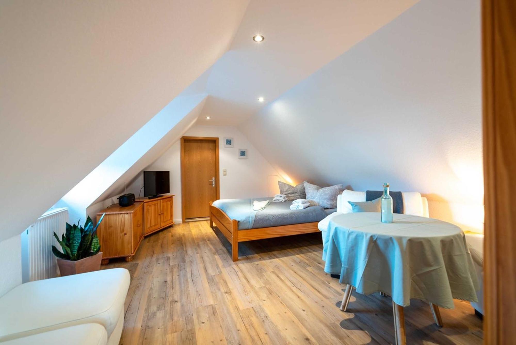Ferienwohnung Im Reetdachhaus Heringsdorf  Extérieur photo